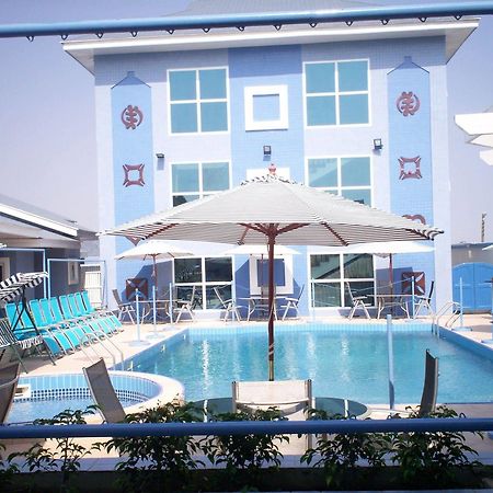 De Holiday Beach Hotel Kokrobite Eksteriør billede
